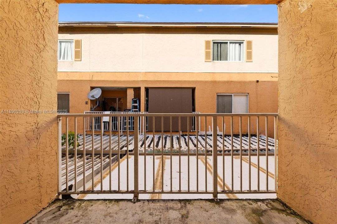 Недавно арендовано: $2,500 (3 спален, 2 ванн, 1220 Квадратных фут)