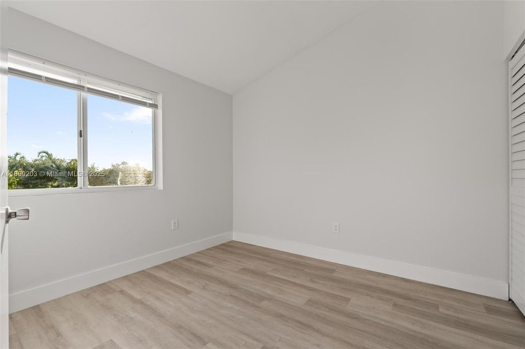 Недавно арендовано: $2,500 (3 спален, 2 ванн, 1220 Квадратных фут)