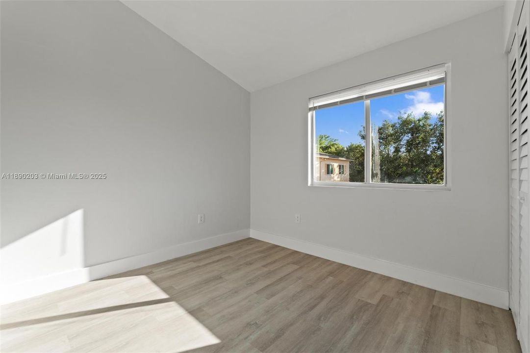 Недавно арендовано: $2,500 (3 спален, 2 ванн, 1220 Квадратных фут)