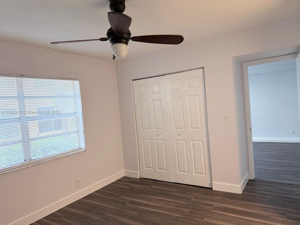 Active With Contract: $2,000 (2 beds, 2 baths, 767 Square Feet)