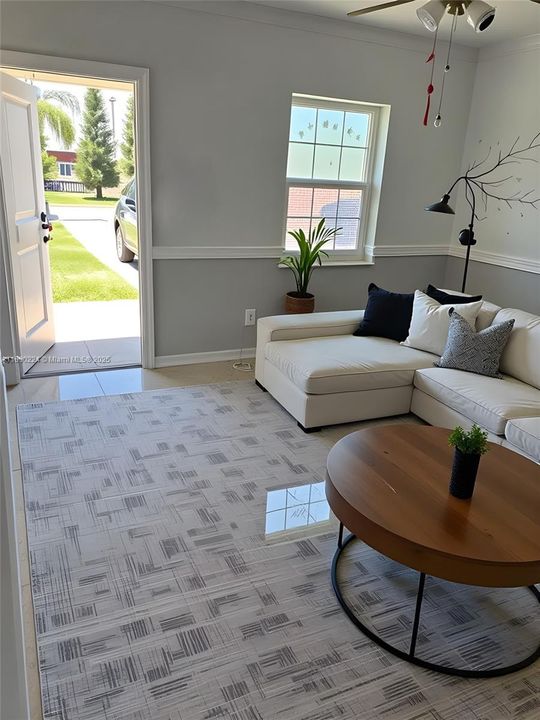 Active With Contract: $550,000 (3 beds, 2 baths, 866 Square Feet)