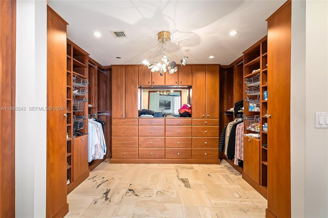Active With Contract: $10,500 (3 beds, 2 baths, 2623 Square Feet)