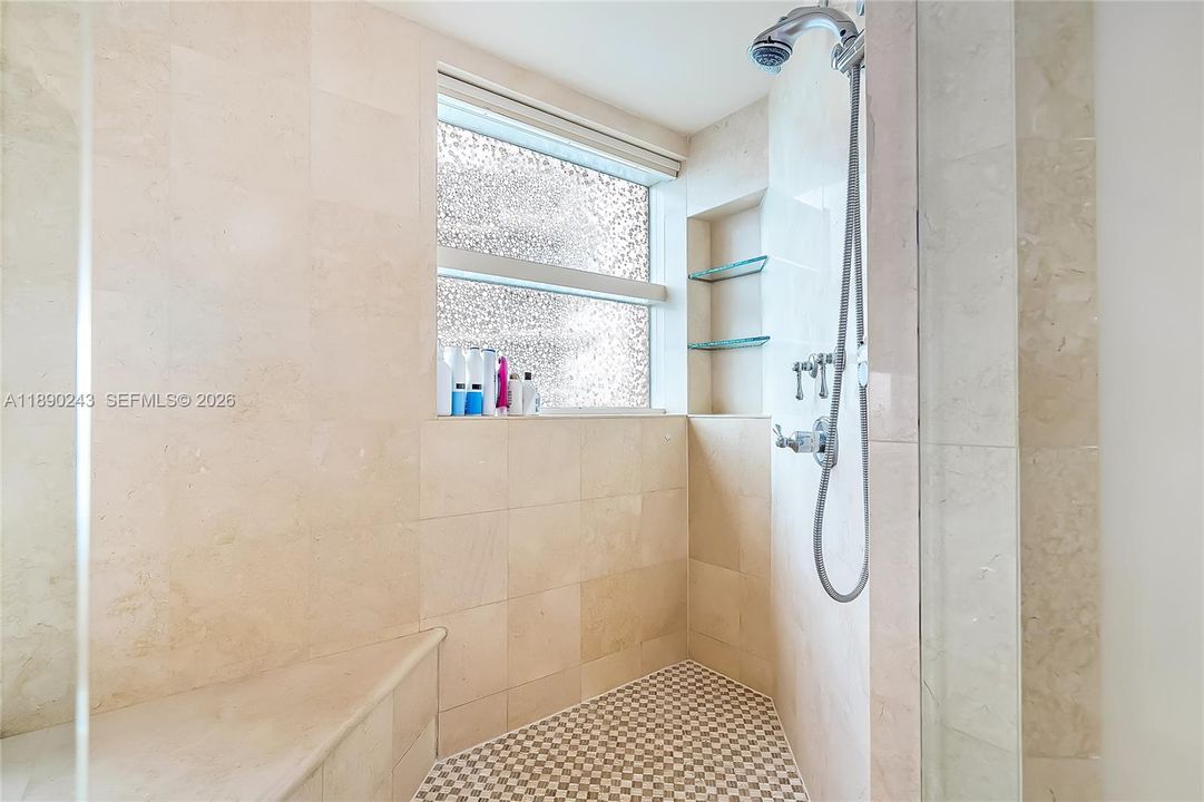 Active With Contract: $10,500 (3 beds, 2 baths, 2623 Square Feet)