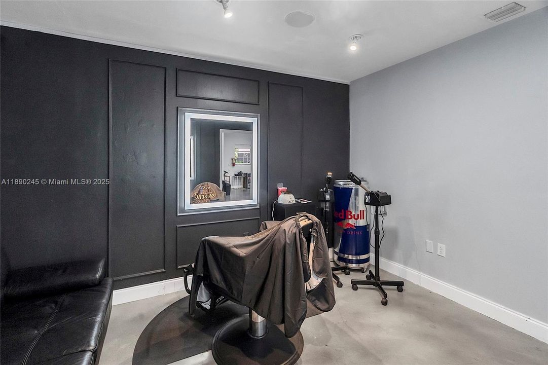 待售: $200,000 (0 贝兹, 0 浴室, 0 平方英尺)