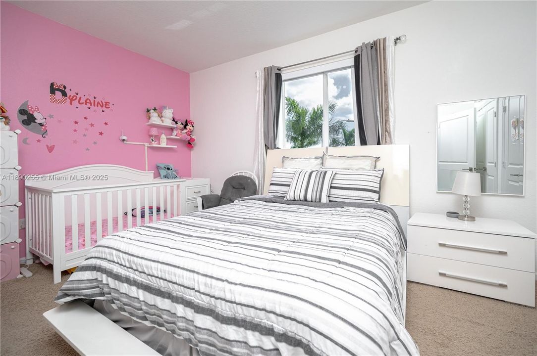 For Sale: $415,000 (3 beds, 2 baths, 1442 Square Feet)