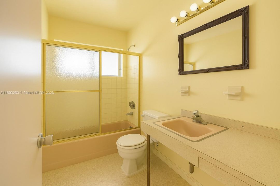 Active With Contract: $370,000 (3 beds, 2 baths, 1264 Square Feet)