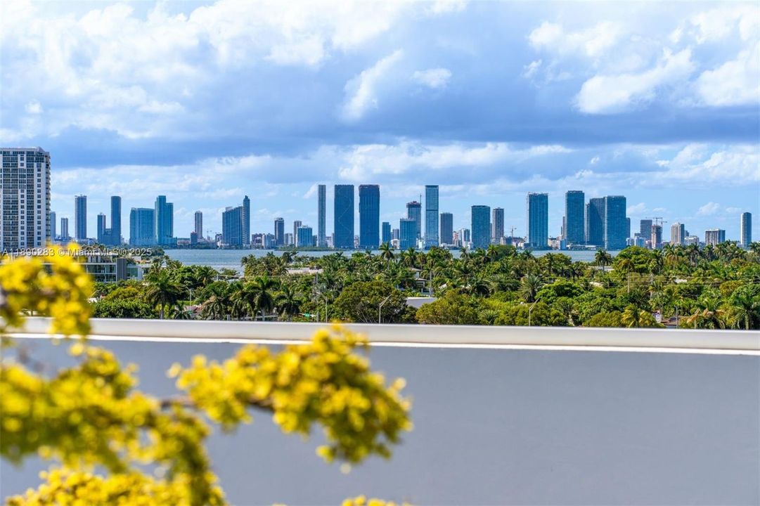 For Sale: $3,425,000 (2 beds, 2 baths, 2143 Square Feet)