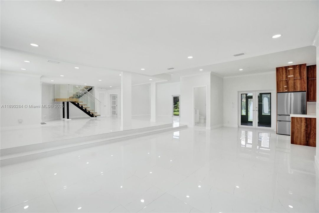 待售: $1,885,000 (4 贝兹, 3 浴室, 4797 平方英尺)