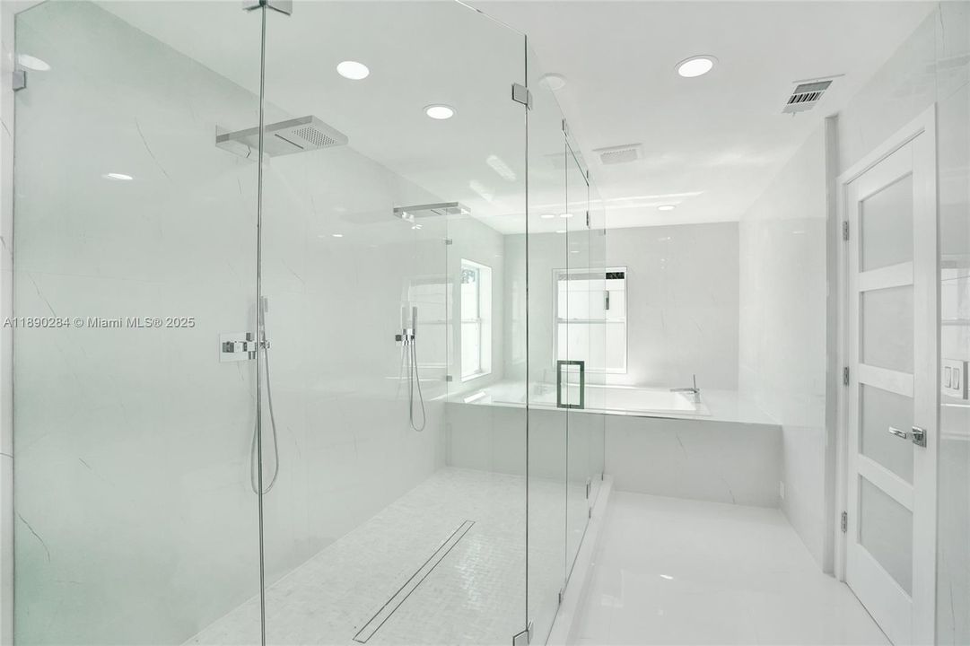 待售: $1,885,000 (4 贝兹, 3 浴室, 4797 平方英尺)