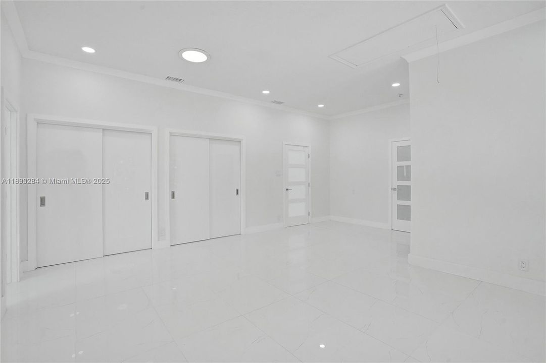 待售: $1,885,000 (4 贝兹, 3 浴室, 4797 平方英尺)