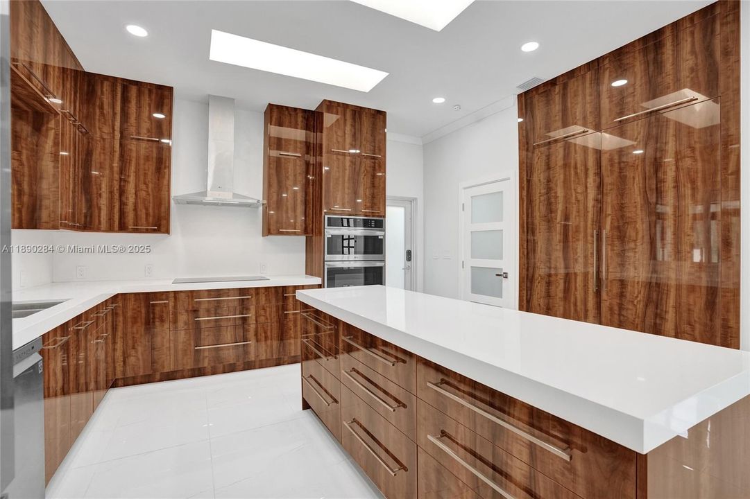 待售: $1,885,000 (4 贝兹, 3 浴室, 4797 平方英尺)