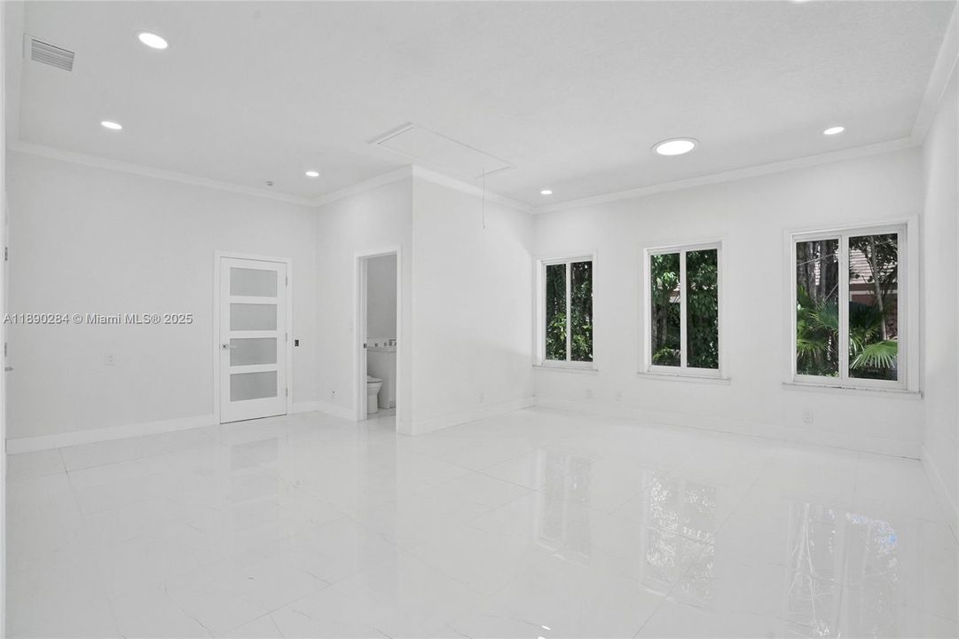 待售: $1,885,000 (4 贝兹, 3 浴室, 4797 平方英尺)