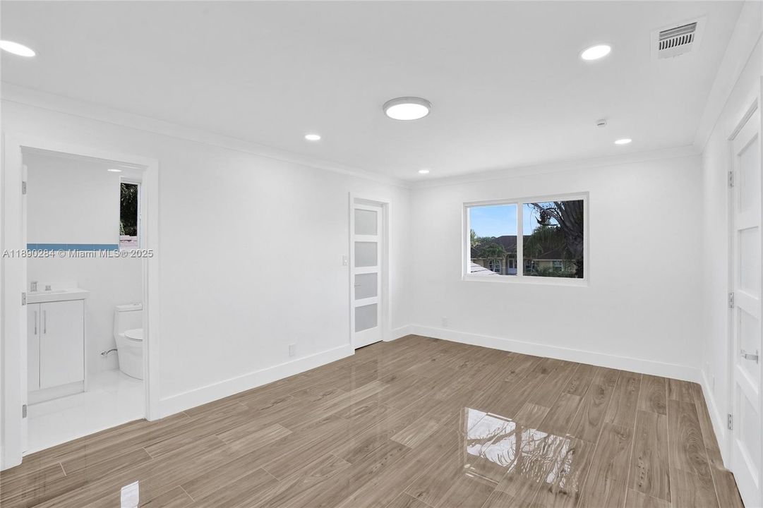 待售: $1,885,000 (4 贝兹, 3 浴室, 4797 平方英尺)