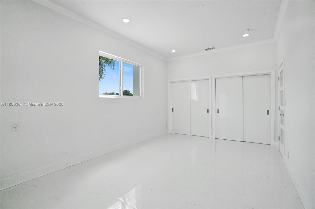 待售: $1,885,000 (4 贝兹, 3 浴室, 4797 平方英尺)