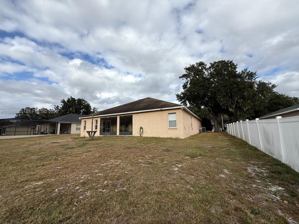 На продажу: $445,000 (5 спален, 3 ванн, 2908 Квадратных фут)