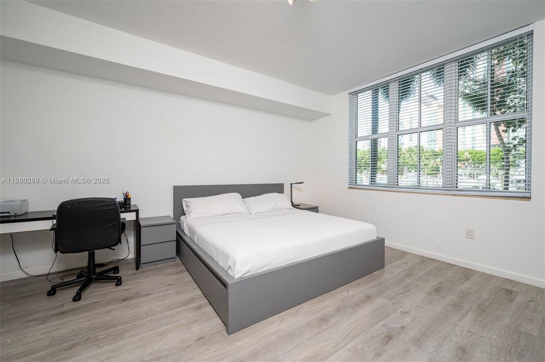 待售: $650,000 (3 贝兹, 3 浴室, 1600 平方英尺)