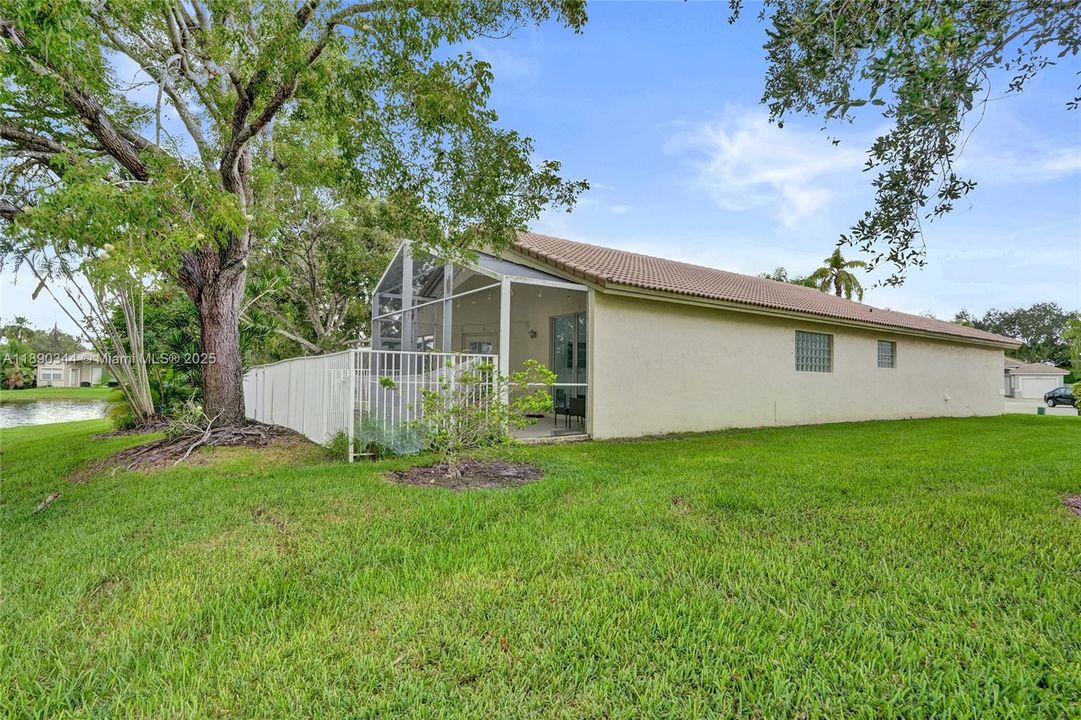 最近租的: $3,900 (3 贝兹, 2 浴室, 1416 平方英尺)