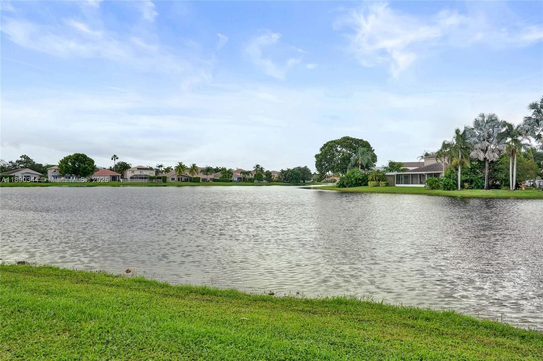 最近租的: $3,900 (3 贝兹, 2 浴室, 1416 平方英尺)