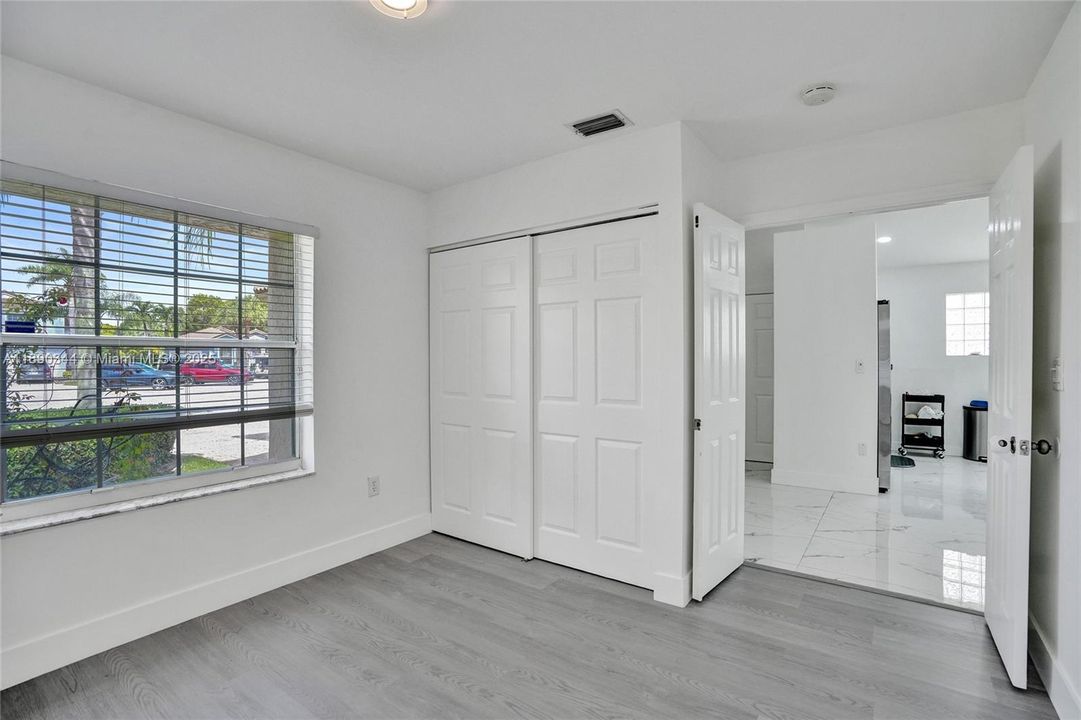 最近租的: $3,900 (3 贝兹, 2 浴室, 1416 平方英尺)