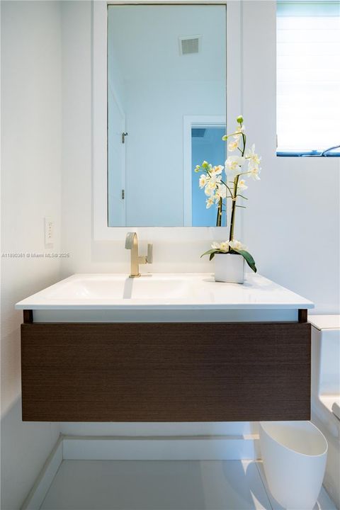 На продажу: $2,399,000 (5 спален, 3 ванн, 3143 Квадратных фут)