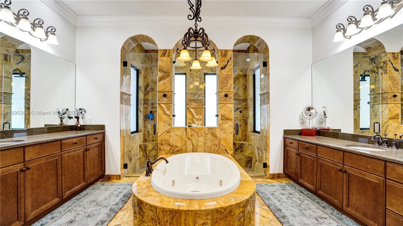 Recently Sold: $1,500,000 (6 beds, 4 baths, 3756 Square Feet)