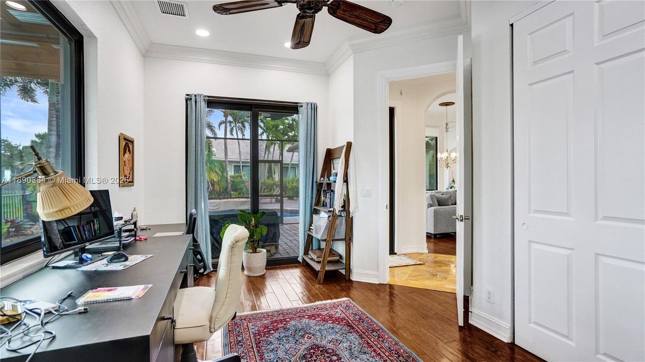 Recently Sold: $1,500,000 (6 beds, 4 baths, 3756 Square Feet)