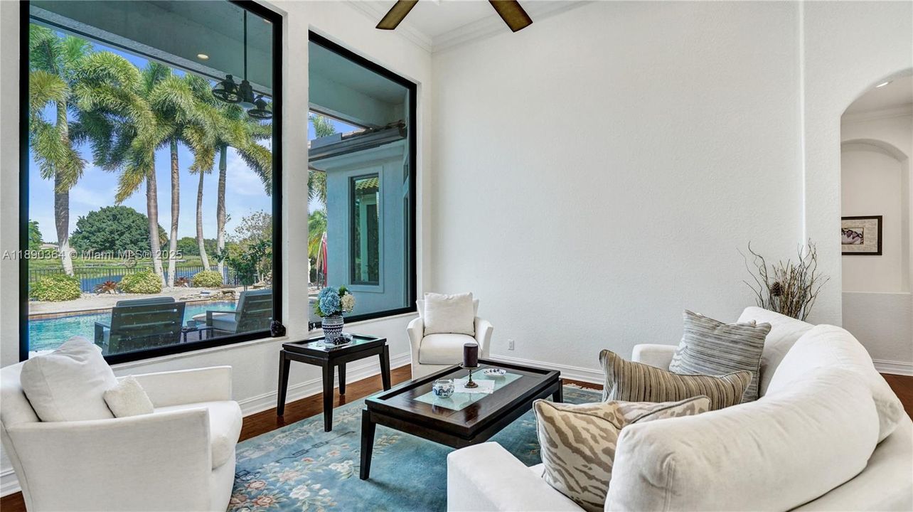 Recently Sold: $1,500,000 (6 beds, 4 baths, 3756 Square Feet)