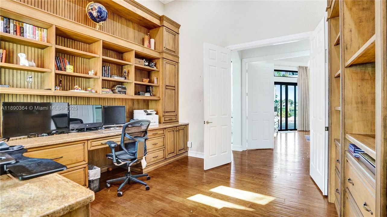 Recently Sold: $1,500,000 (6 beds, 4 baths, 3756 Square Feet)