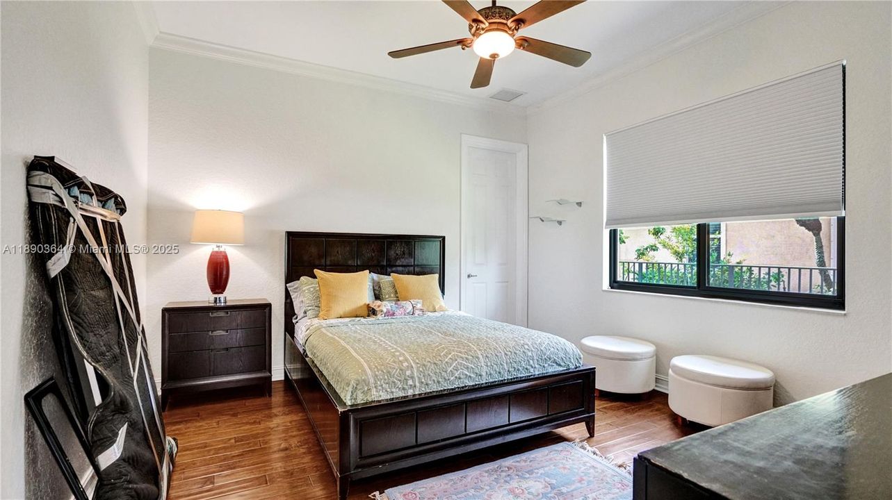 Recently Sold: $1,500,000 (6 beds, 4 baths, 3756 Square Feet)