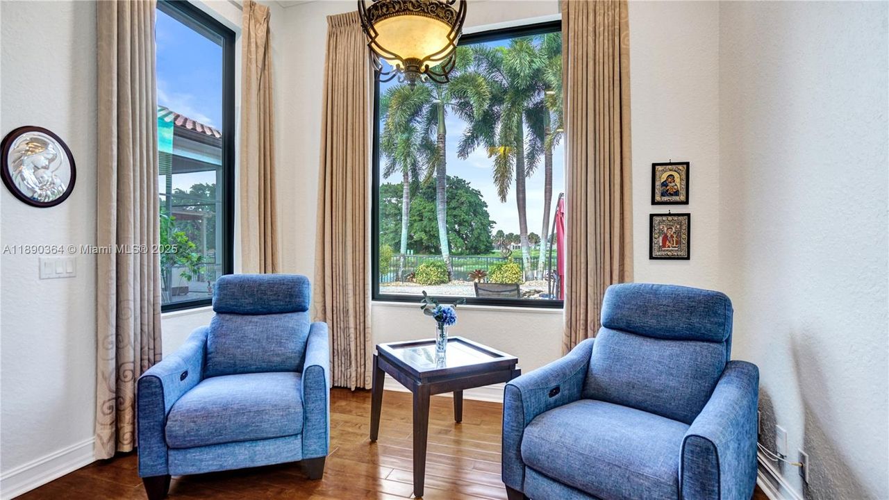 Recently Sold: $1,500,000 (6 beds, 4 baths, 3756 Square Feet)