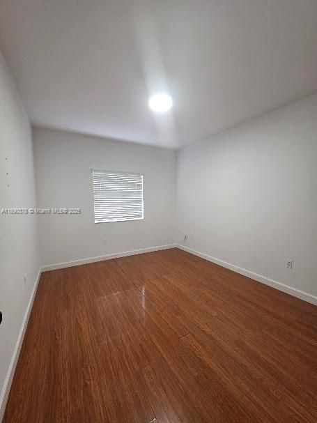 出租: $4,300 (3 贝兹, 3 浴室, 2312 平方英尺)