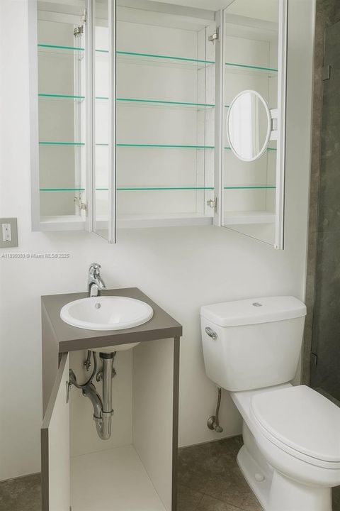 For Sale: $444,000 (2 beds, 2 baths, 1150 Square Feet)