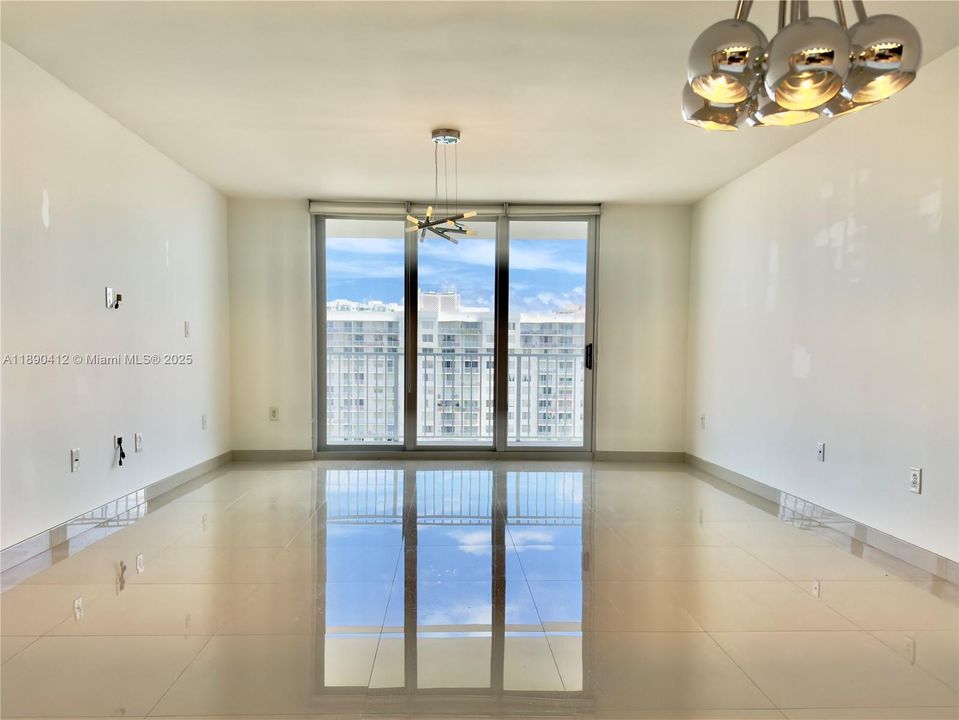 Recientemente alquilado: $2,100 (1 camas, 1 baños, 1066 Pies cuadrados)