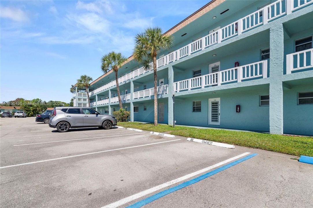 En Venta: $120,000 (2 camas, 2 baños, 907 Pies cuadrados)