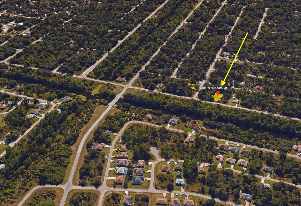 En Venta: $24,900 (0.23 acres)