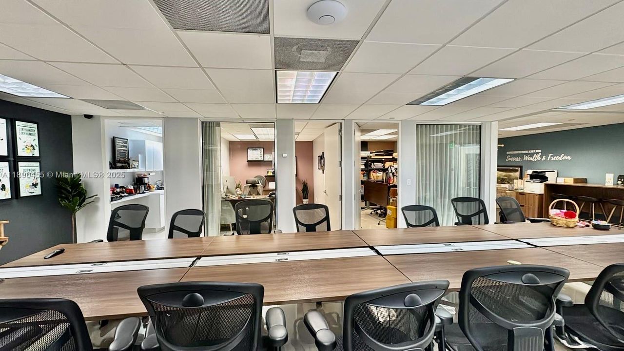 В аренду: $48 (0 спален, 0 ванн, 0 Квадратных фут)