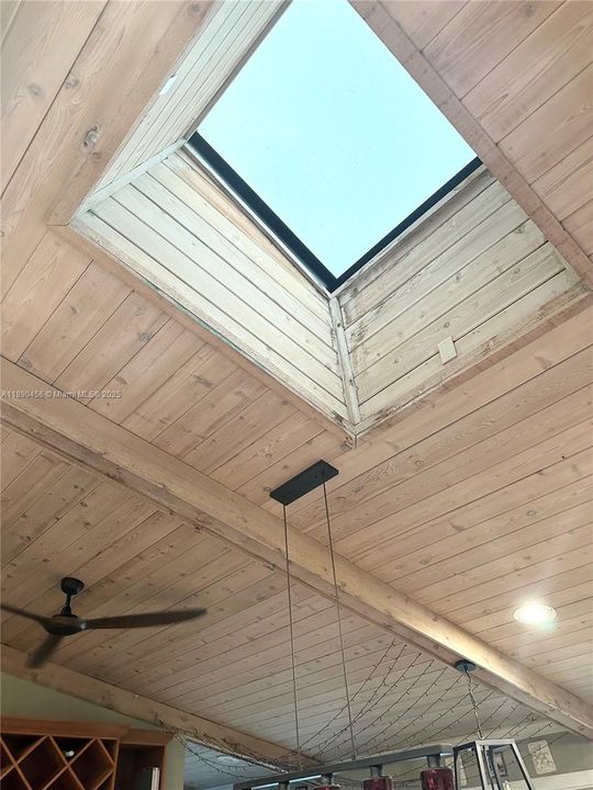 For Rent: $7,000 (4 beds, 3 baths, 2465 Square Feet)