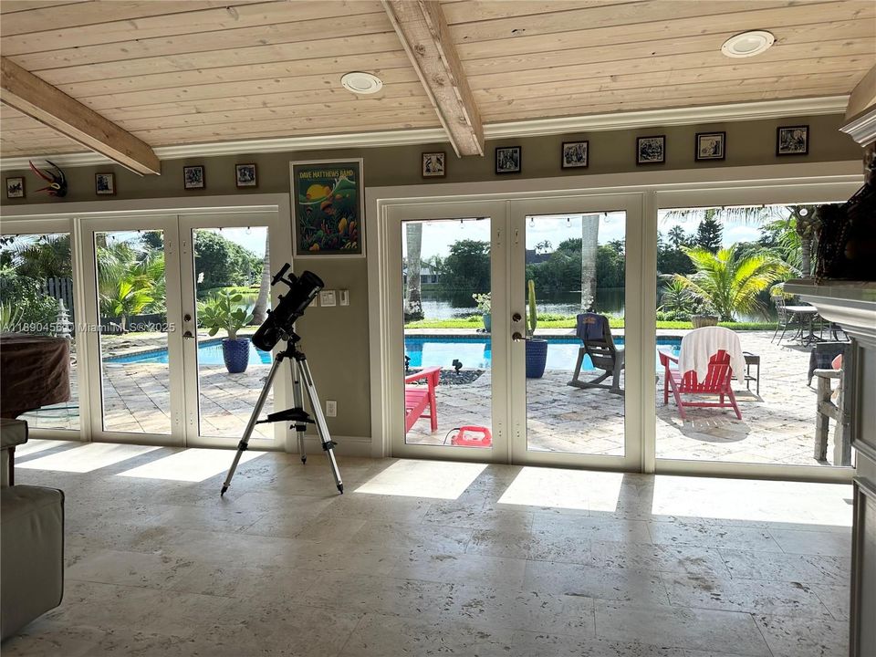 For Rent: $7,000 (4 beds, 3 baths, 2465 Square Feet)