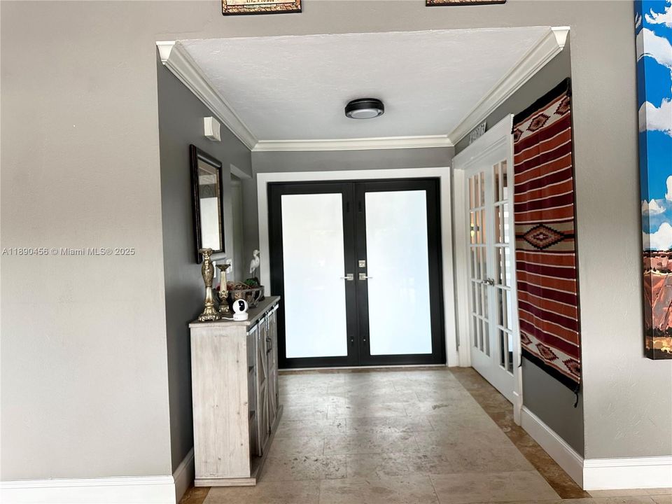 For Rent: $7,000 (4 beds, 3 baths, 2465 Square Feet)