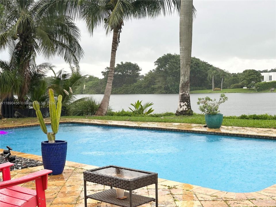 For Rent: $7,000 (4 beds, 3 baths, 2465 Square Feet)