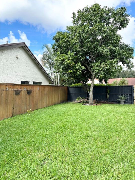 For Rent: $7,000 (4 beds, 3 baths, 2465 Square Feet)