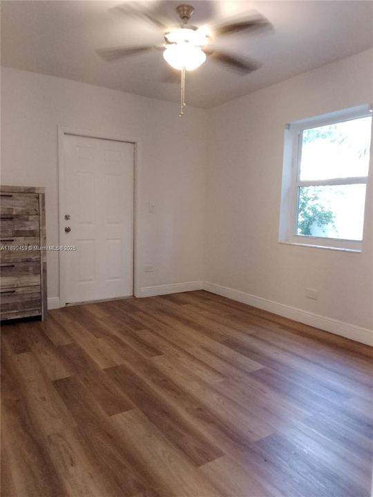 Недавно арендовано: $4,200 (3 спален, 2 ванн, 1660 Квадратных фут)