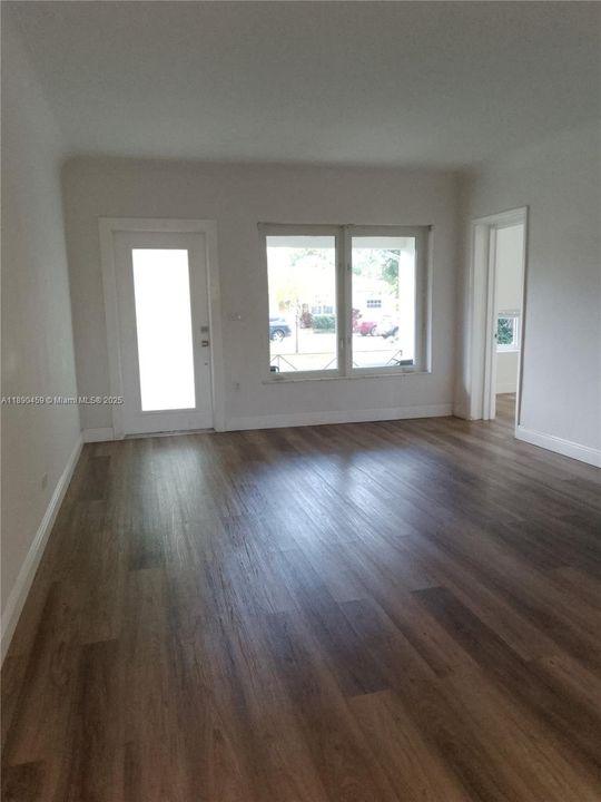 Недавно арендовано: $4,200 (3 спален, 2 ванн, 1660 Квадратных фут)