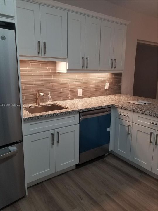 Недавно арендовано: $4,200 (3 спален, 2 ванн, 1660 Квадратных фут)