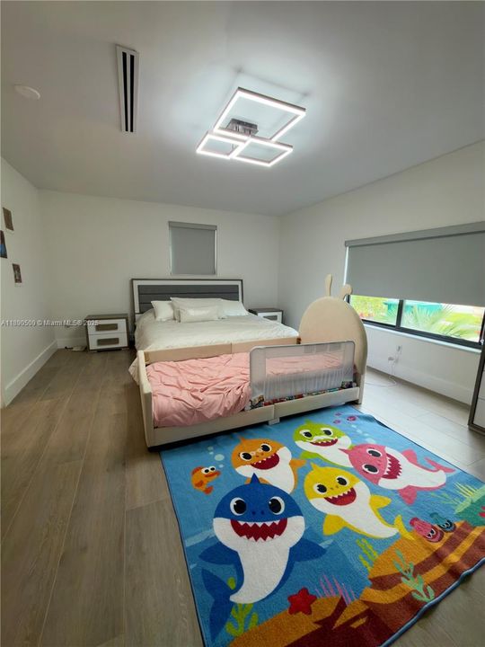 En Venta: $1,750,000 (4 camas, 4 baños, 1769 Pies cuadrados)