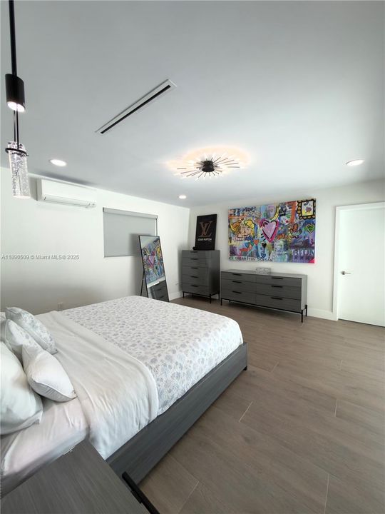 En Venta: $1,750,000 (4 camas, 4 baños, 1769 Pies cuadrados)