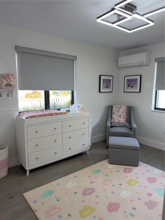 En Venta: $1,750,000 (4 camas, 4 baños, 1769 Pies cuadrados)