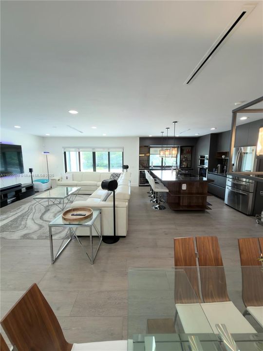 En Venta: $1,750,000 (4 camas, 4 baños, 1769 Pies cuadrados)