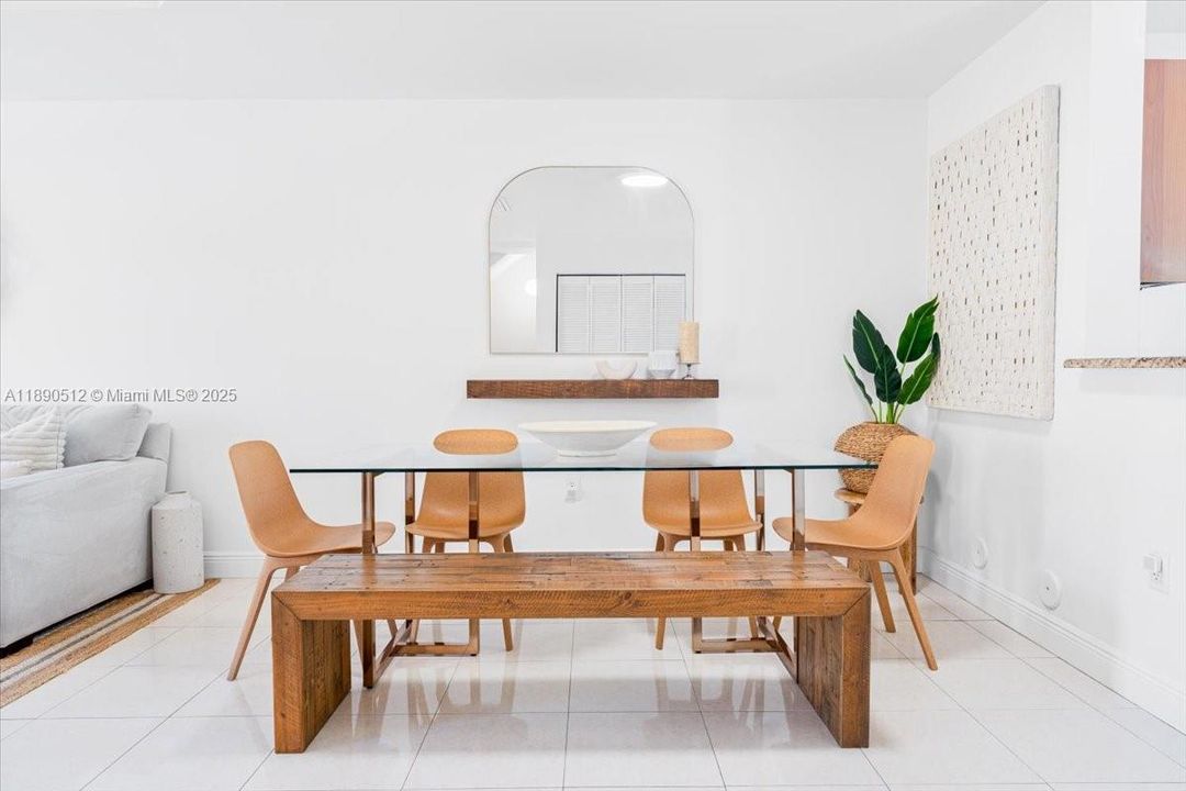 Recently Rented: $4,000 (2 beds, 2 baths, 1745 Square Feet)