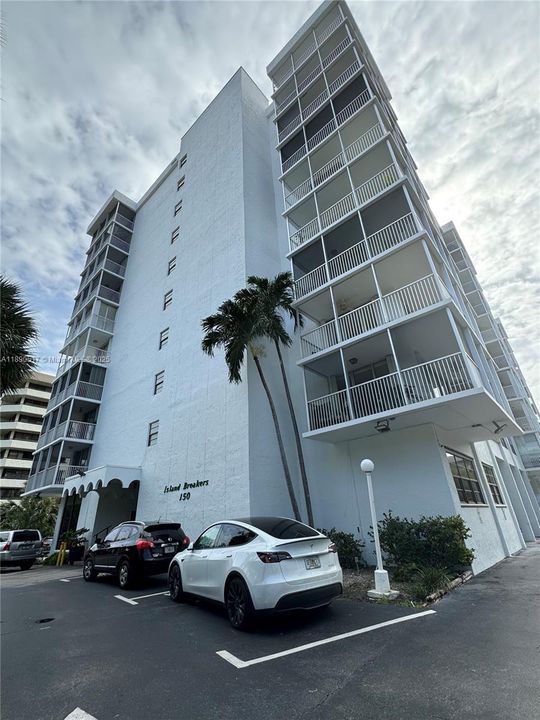 Недавно арендовано: $4,550 (2 спален, 2 ванн, 1335 Квадратных фут)